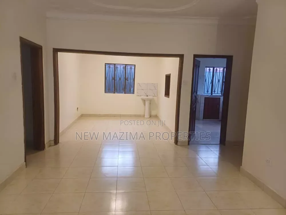 4bdrm Bungalow in Namasuba Heights, Central Division for sale in Central Division