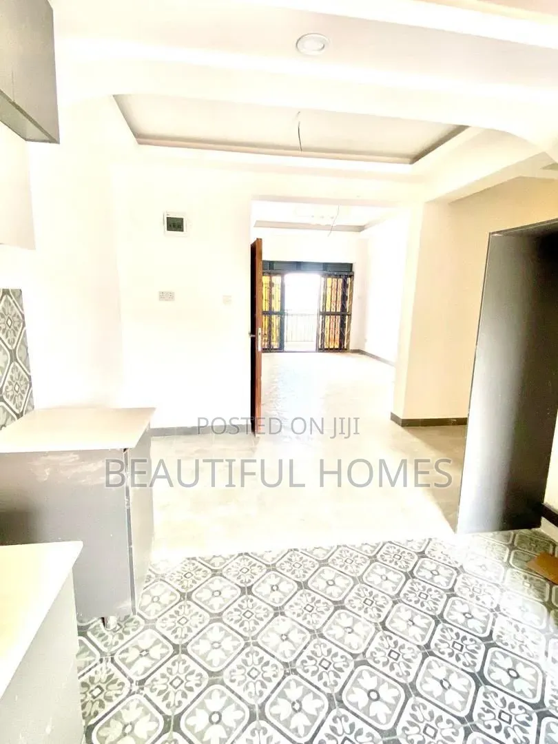Furnished 2bdrm Condo in Muyenga, Makindye for sale in Makindye