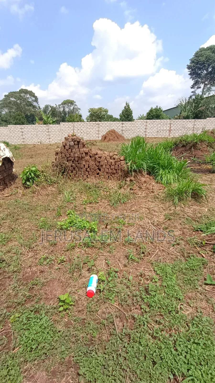 Matuga 1.5km FRM Tamaca Kampala to Plot 14km Price 31m -140x100feet in Central Division