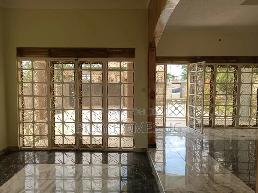 3bdrm House in Nama for sale in Nama