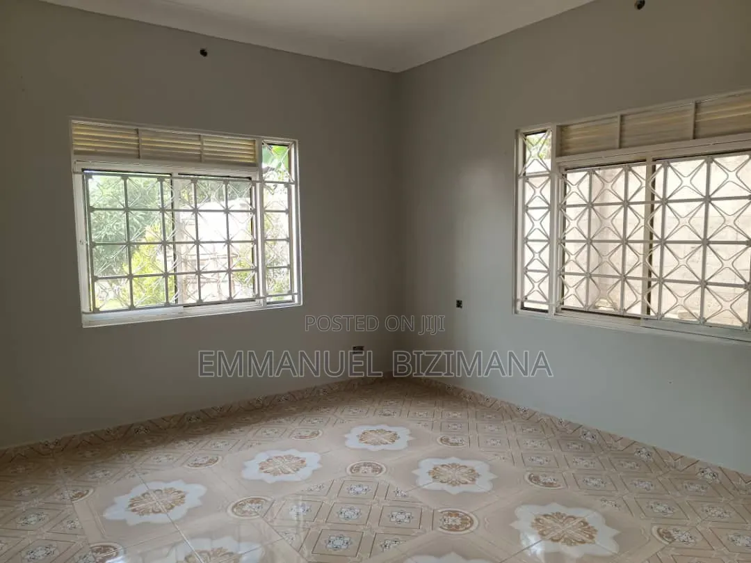 Furnished 3bdrm Bungalow in Mukono, Central Division for sale in Central Division