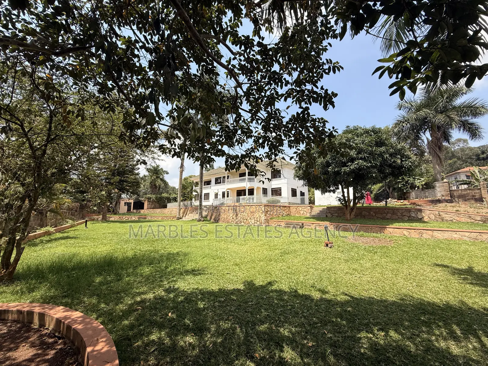 7bdrm House in Buziga, Central Division for sale in Central Division