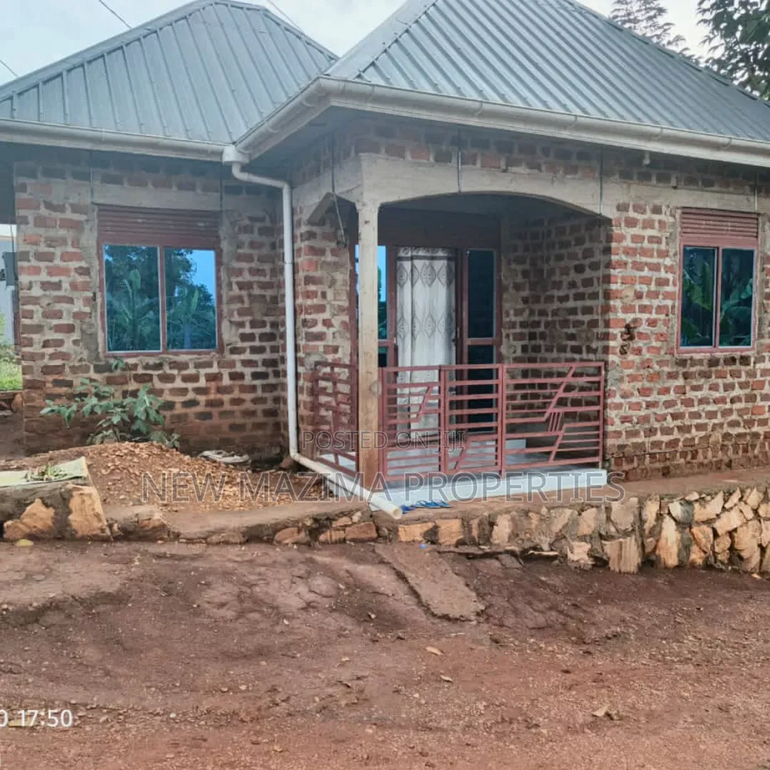 2bdrm House in Bulenga, Central Division for sale in Central Division