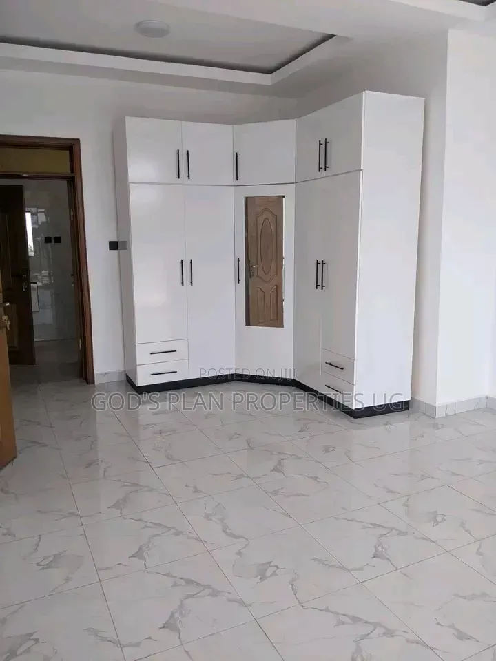 4bdrm Duplex in Buziga, Central Division for rent in Central Division