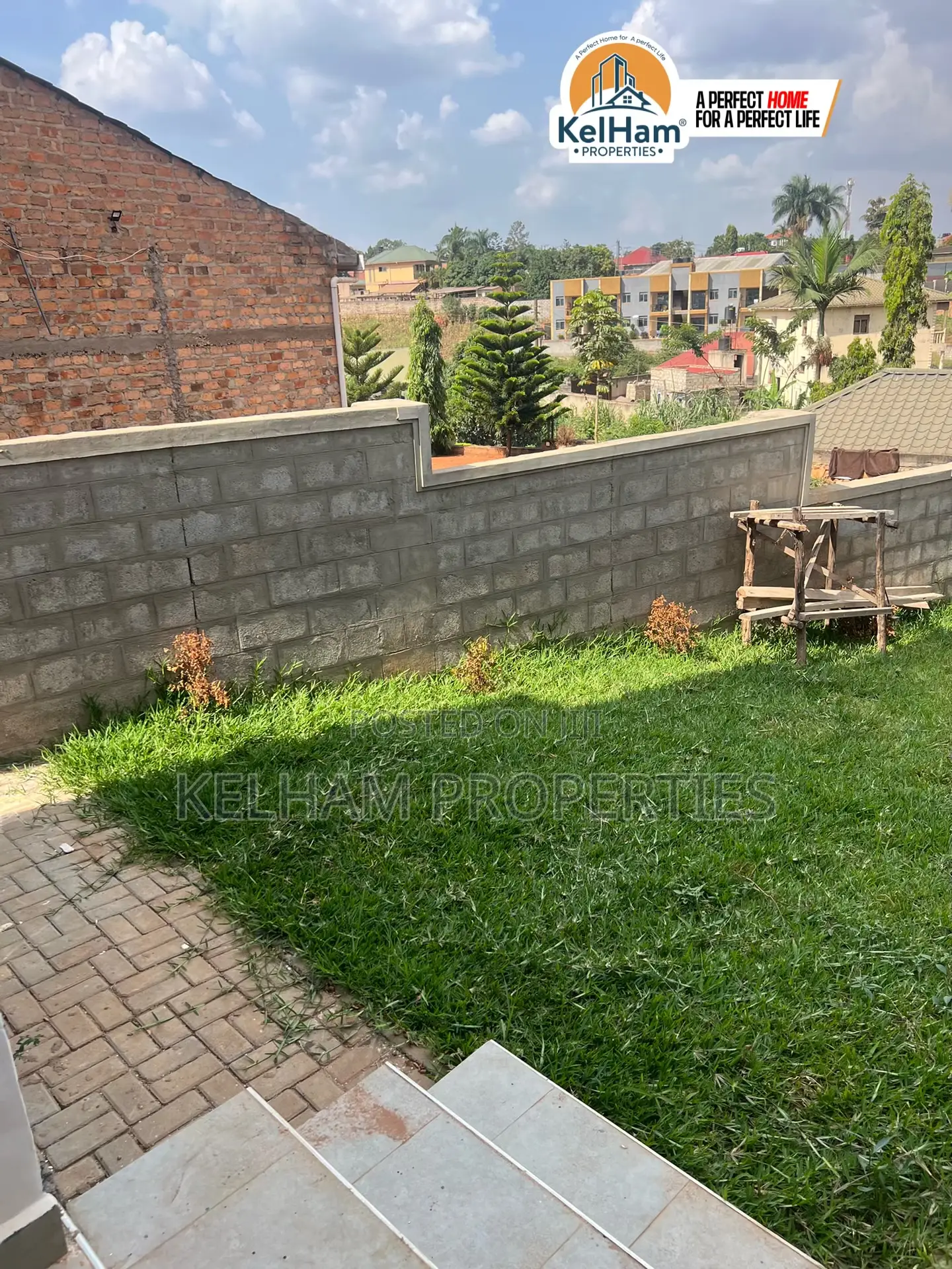 Furnished 4bdrm Duplex in Kyanja, Kira for sale in Kira