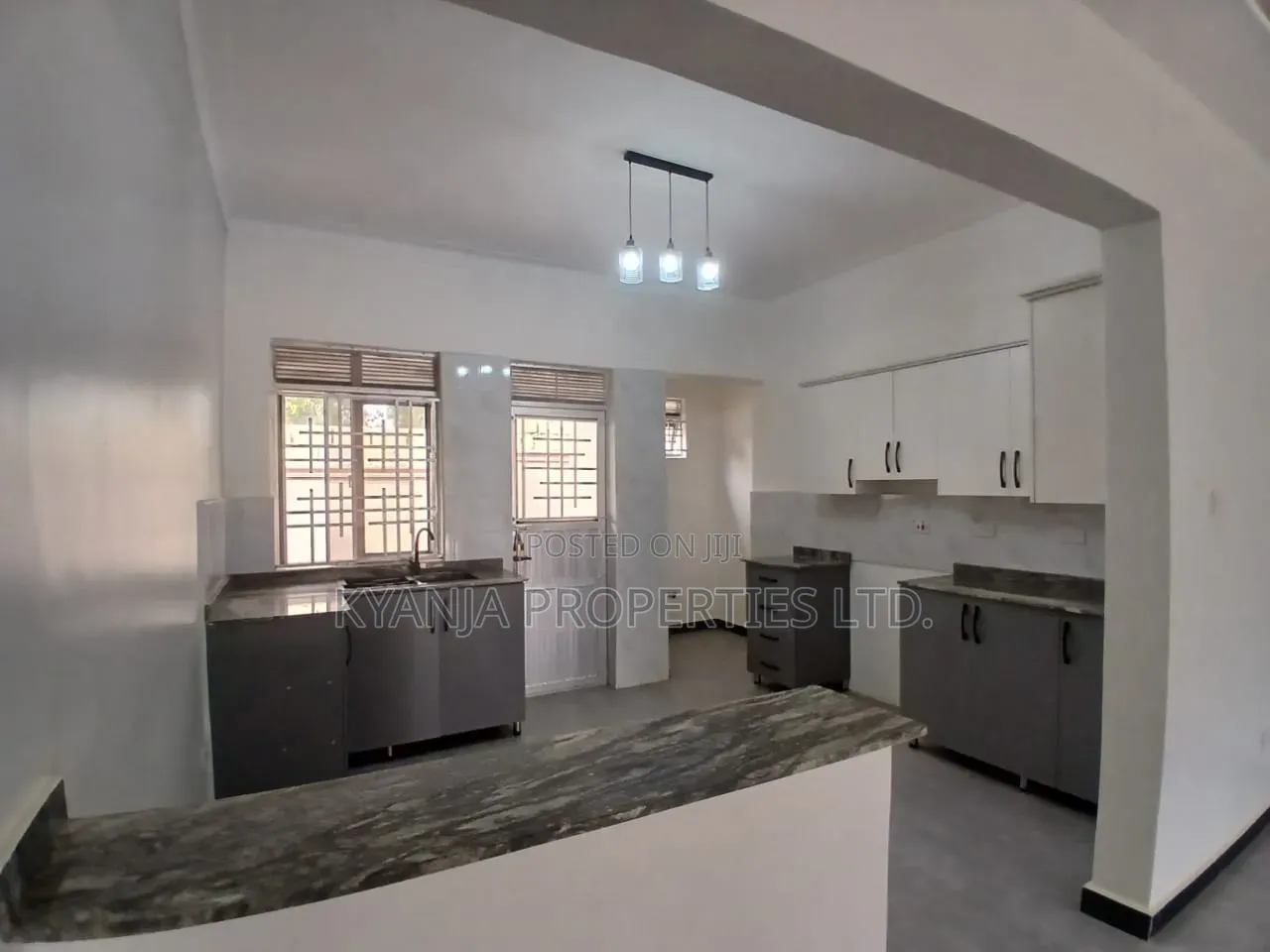 4bdrm Bungalow in Kira Estates for sale in Kira