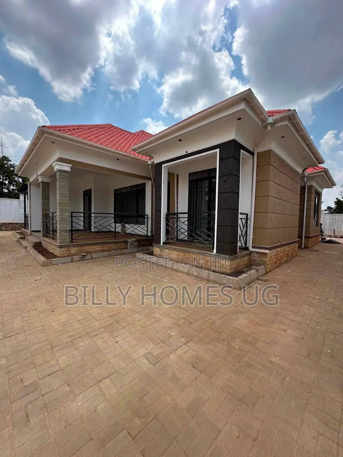 5bdrm Bungalow in Nangabo for sale in Nangabo
