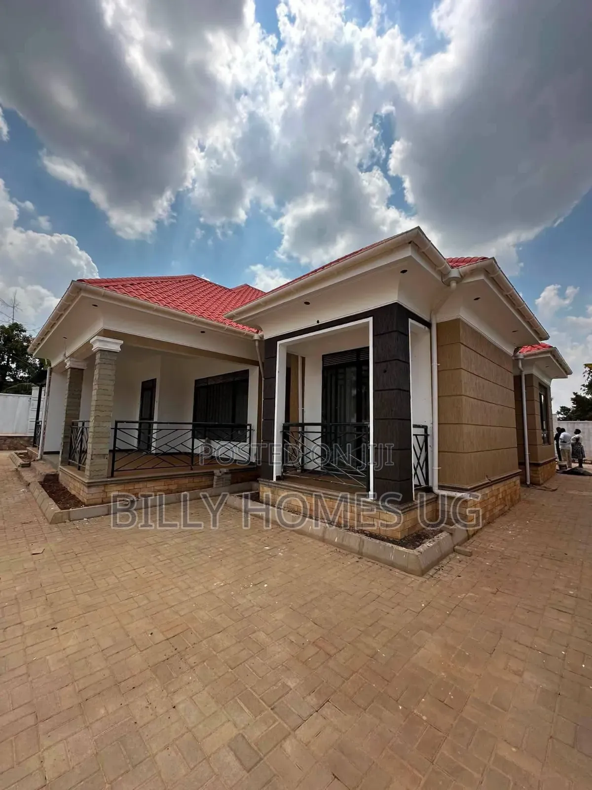 5bdrm Bungalow in Nangabo for sale in Nangabo