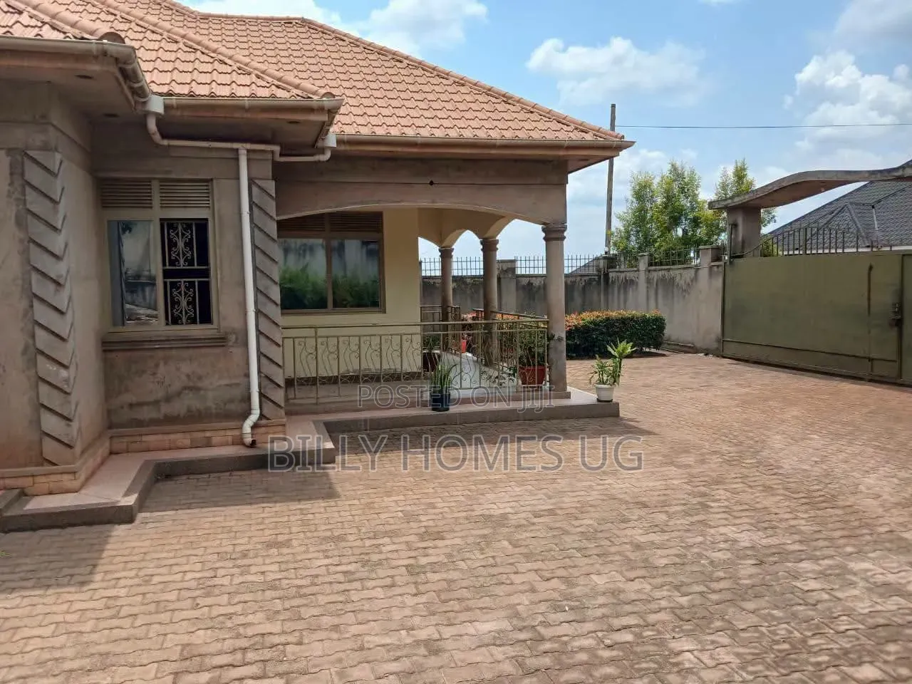 3bdrm House in Nangabo for sale in Nangabo