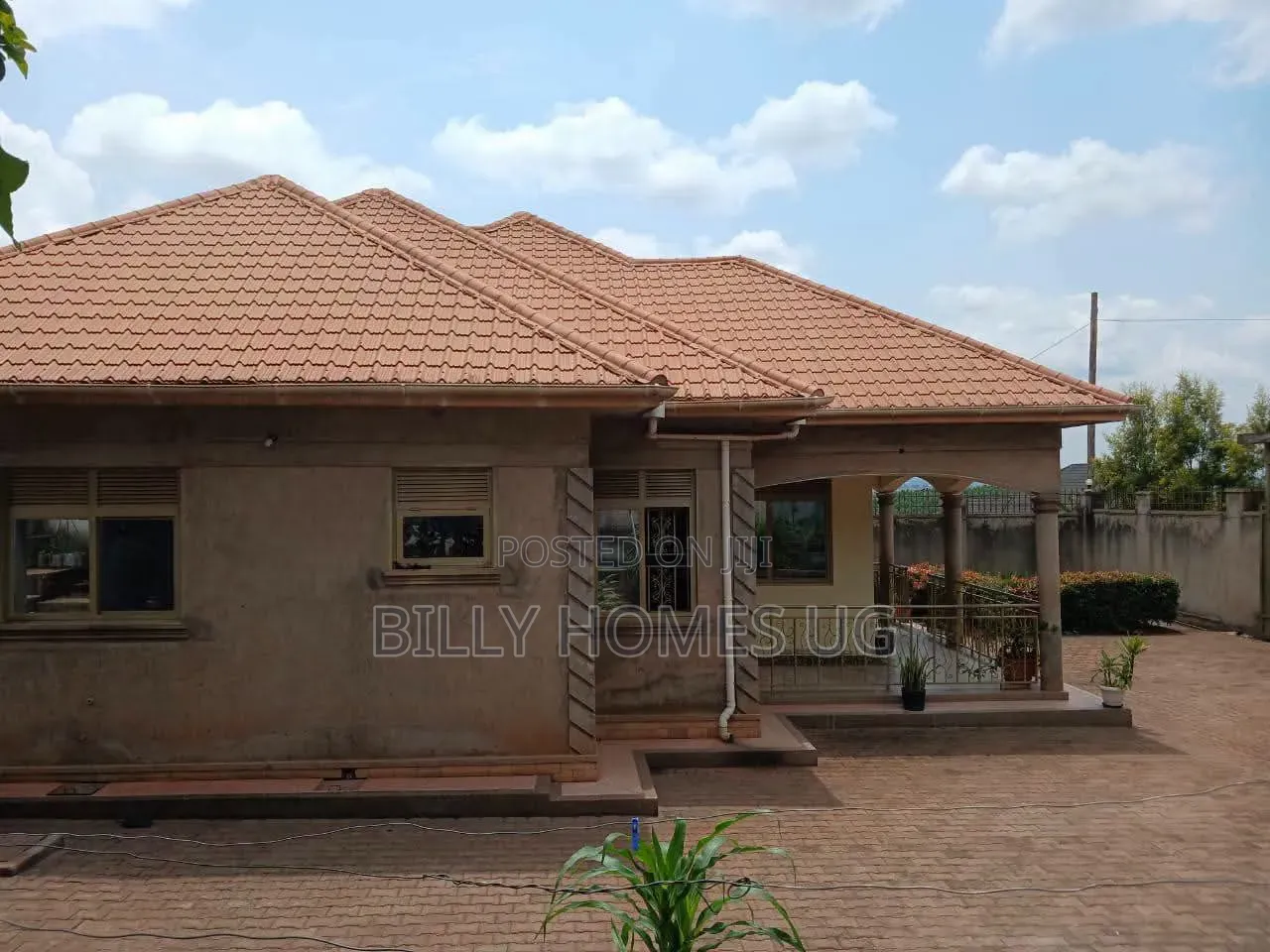 3bdrm House in Nangabo for sale in Nangabo