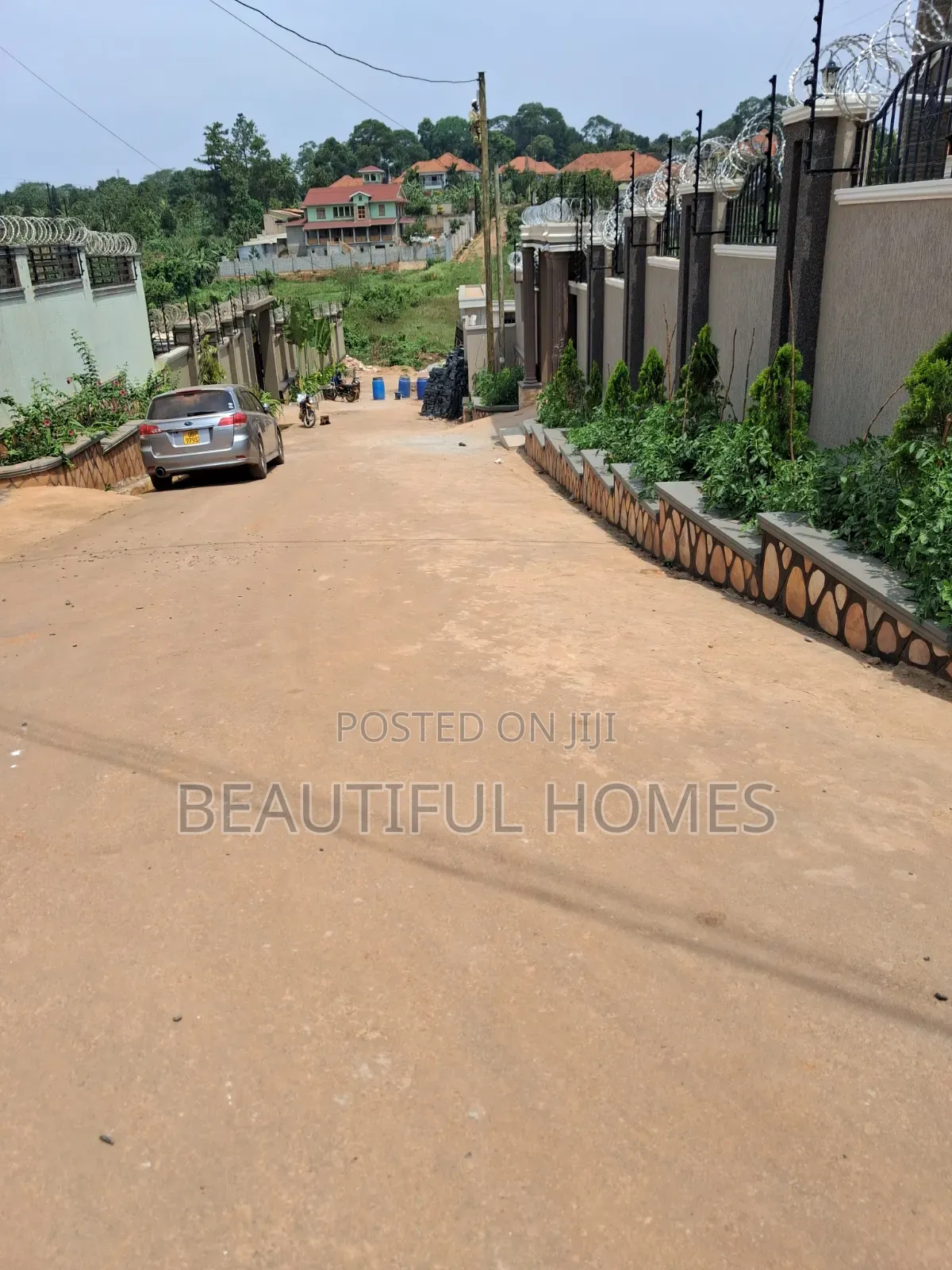 Furnished 7bdrm Mansion in Kira for sale in Kira