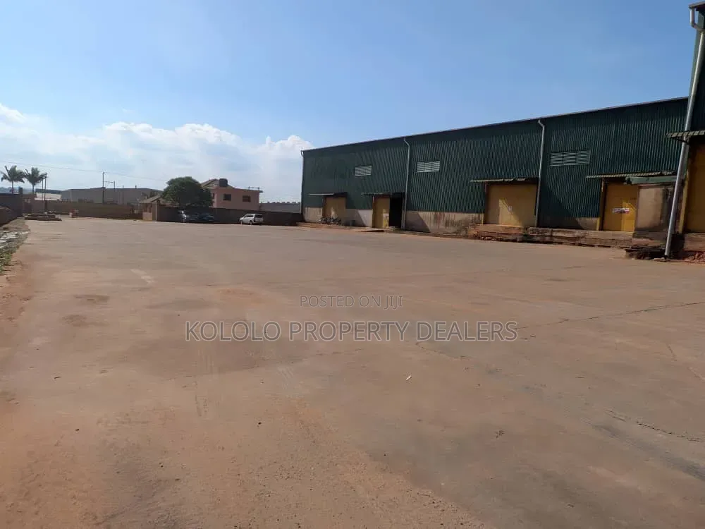 Warehouse for Sale in Namanve in Central Division