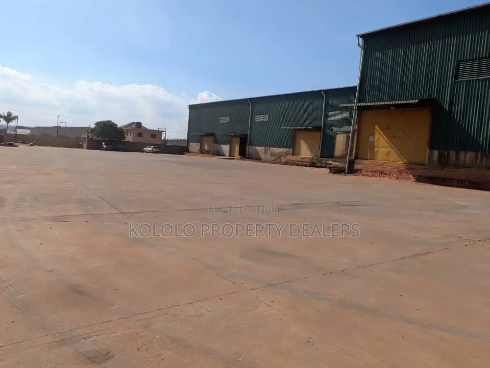 Warehouse for Sale in Namanve in Central Division