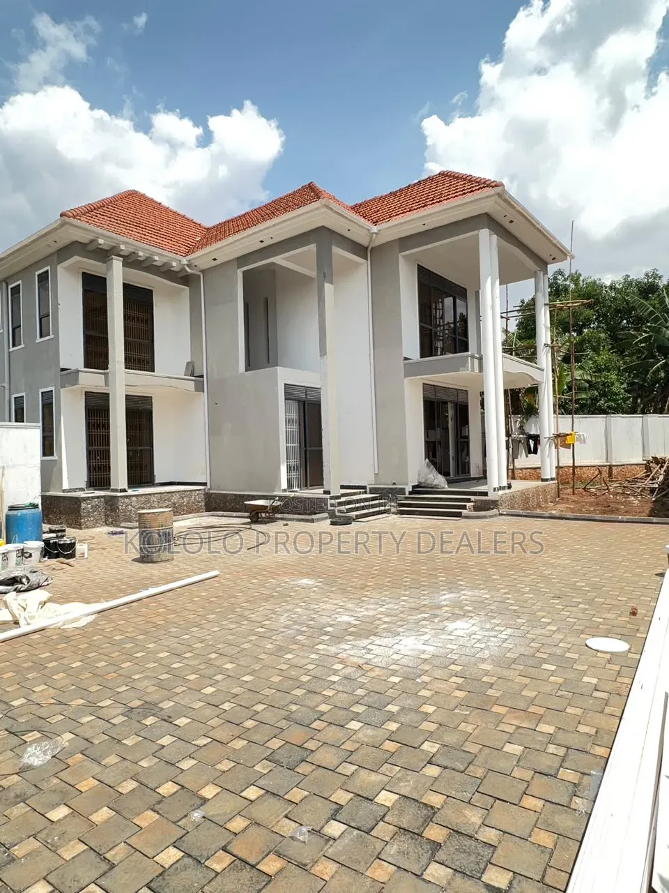 5bdrm Duplex in Kyanja, Central Division for sale in Central Division