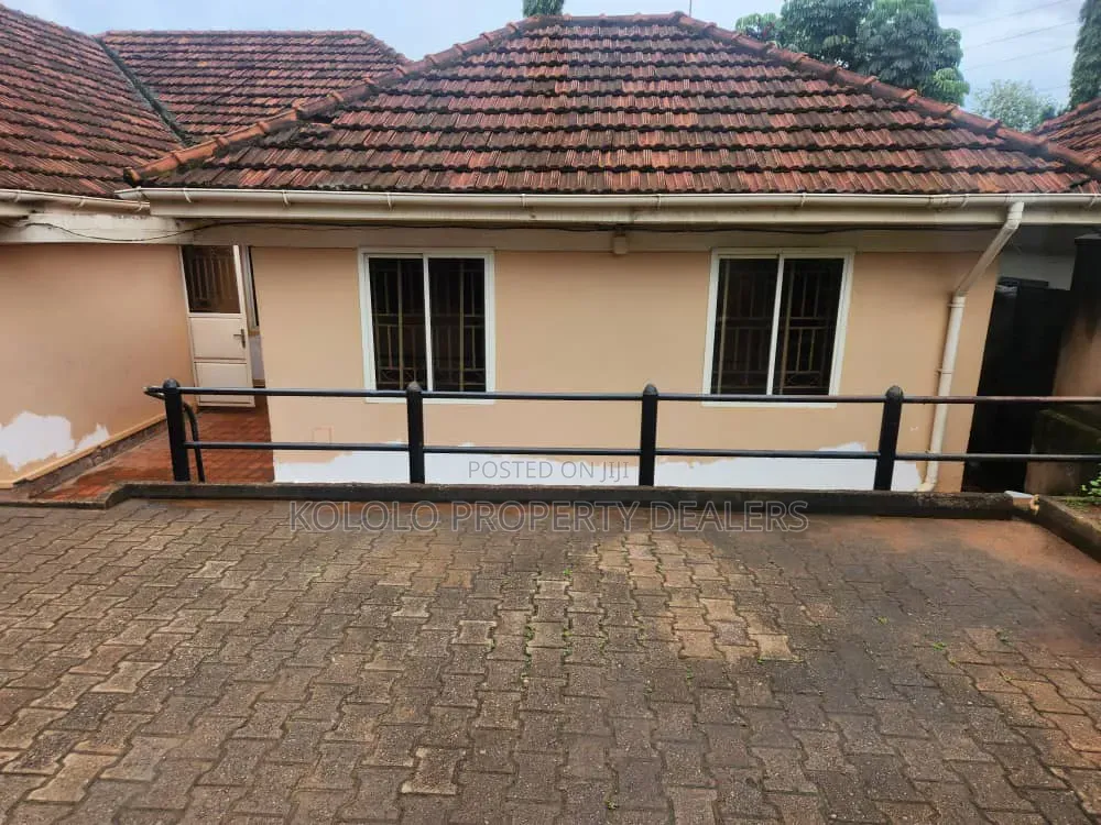 3bdrm Bungalow in Naguru, Central Division for rent in Central Division