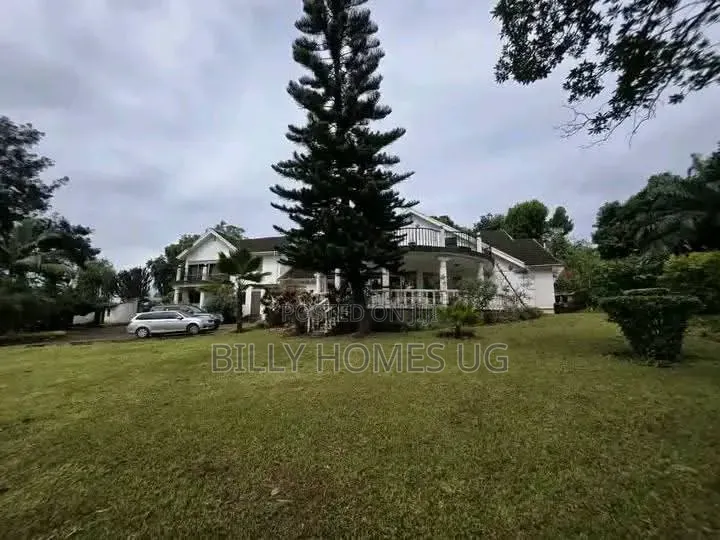8bdrm Mansion in Nakawa for sale in Nakawa