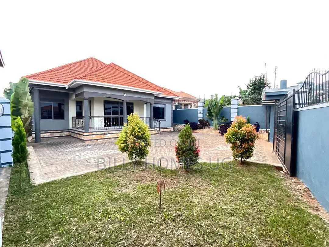 4bdrm Bungalow in Ssisa for sale in Ssisa