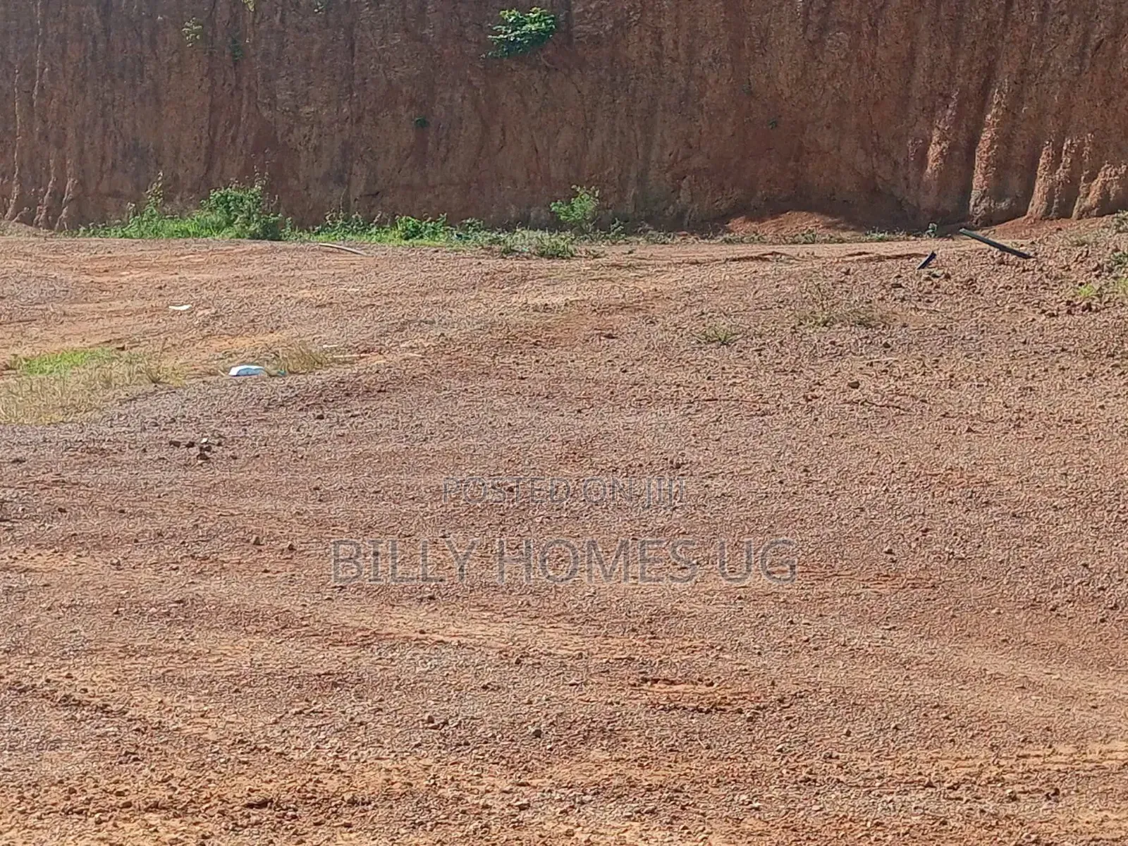 Hilltop View Land for Sale Located in Bunamwaya-Ngobe in Ssabagabo-Makindye