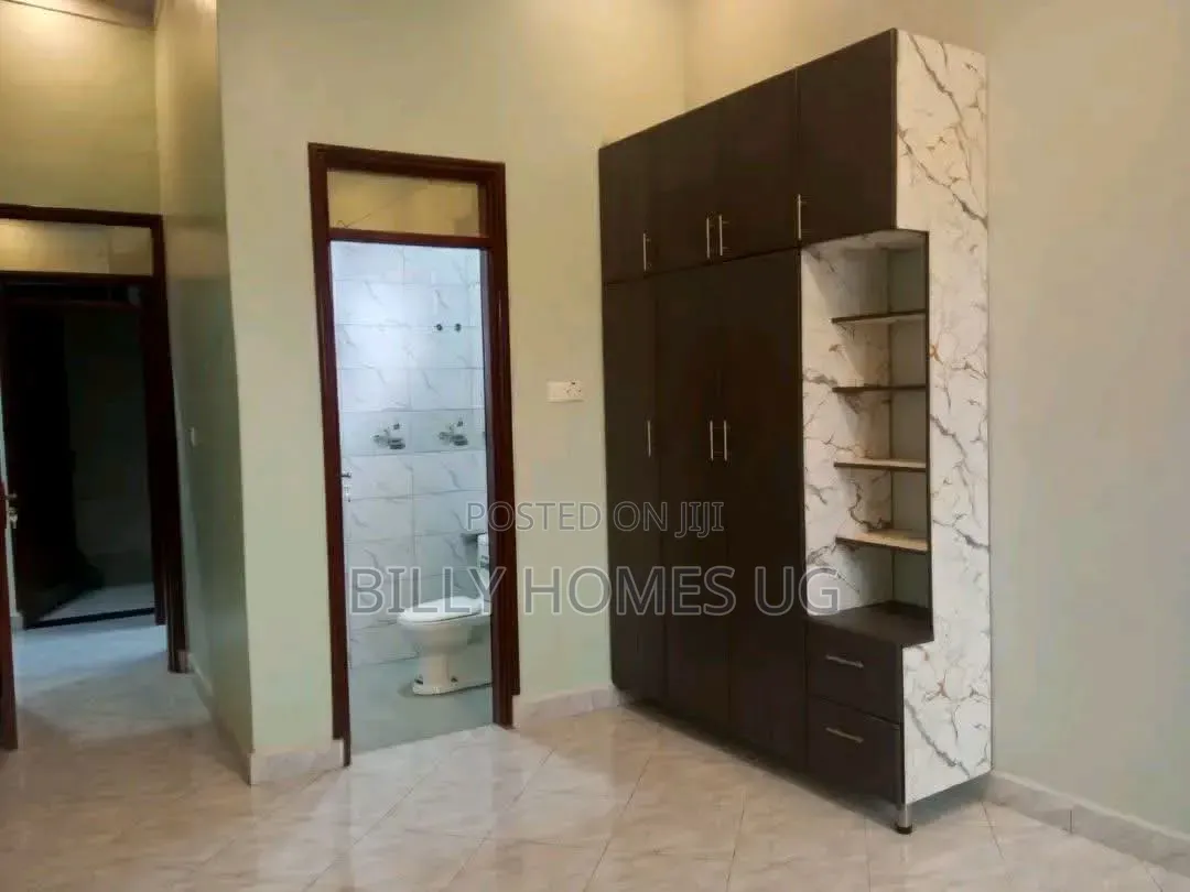 3bdrm House in Ssabagabo-Makindye for sale in Ssabagabo-Makindye