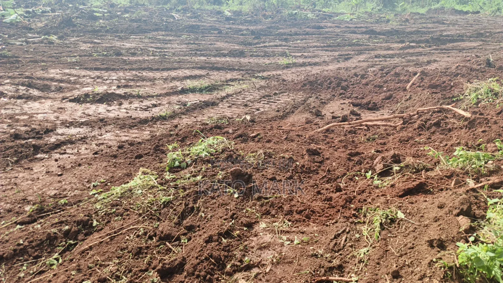 2 Acres for Sale Located at Kyabakade via Gayaza Road in Mukono TC