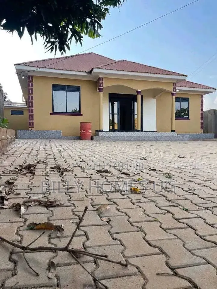 3bdrm House in Nangabo for sale in Nangabo