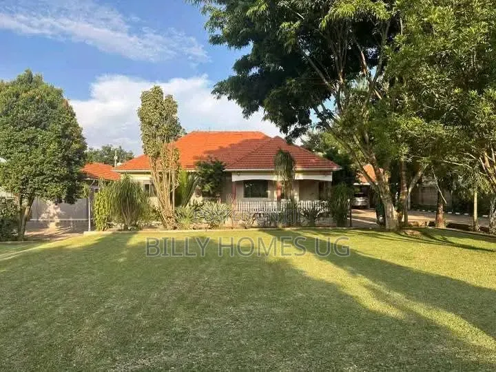 4bdrm Bungalow in Nangabo for sale in Nangabo
