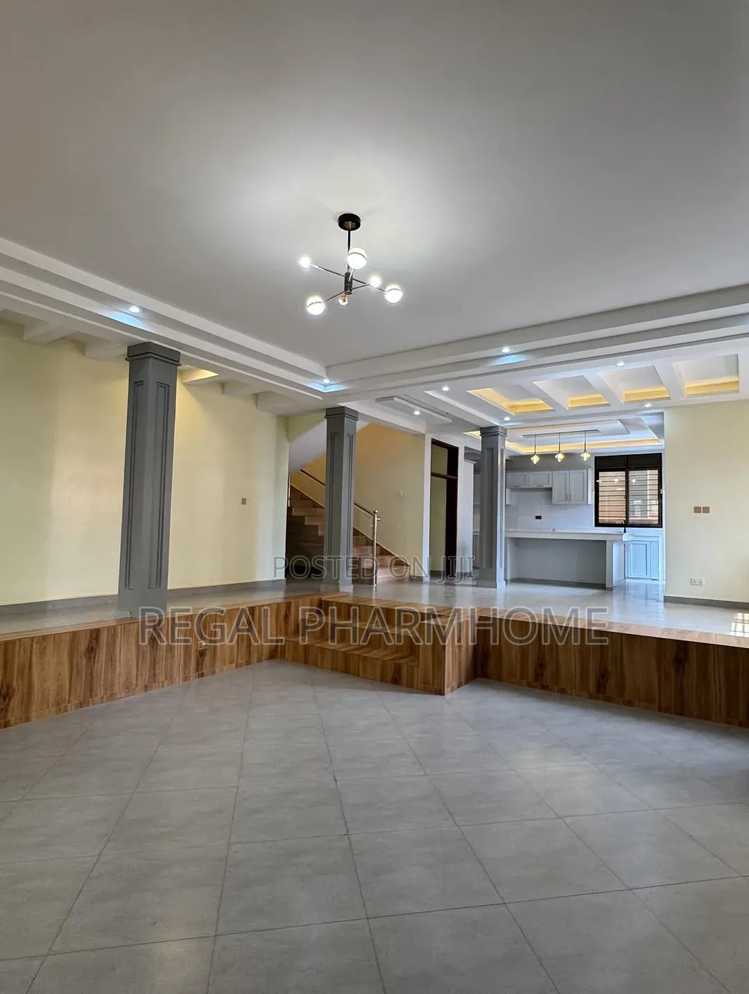 4bdrm Duplex in Mutungo, Central Division for rent in Central Division