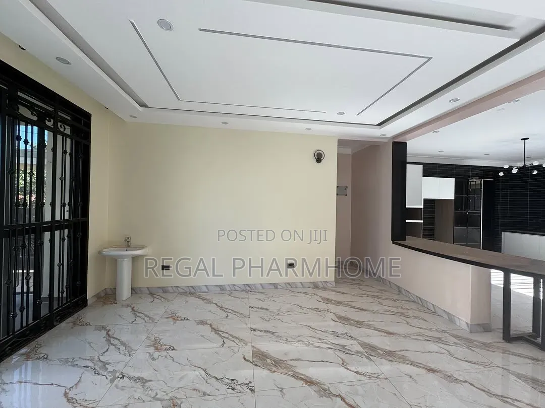 4bdrm Duplex in Bugolobi, Central Division for rent in Central Division