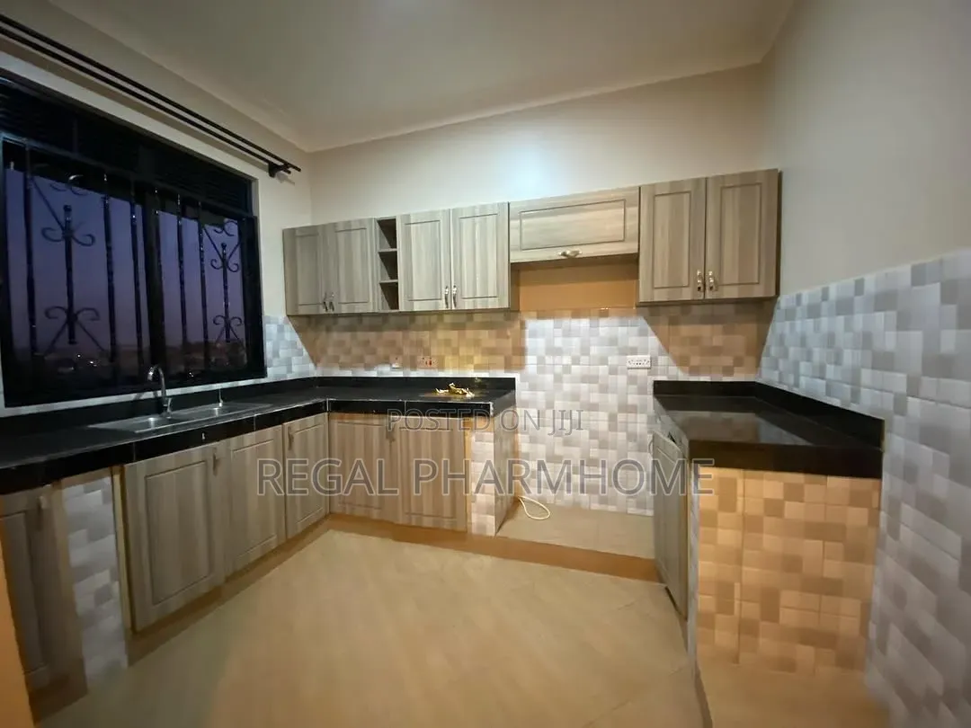 3bdrm Apartment in Bugolobi, Central Division for rent in Central Division
