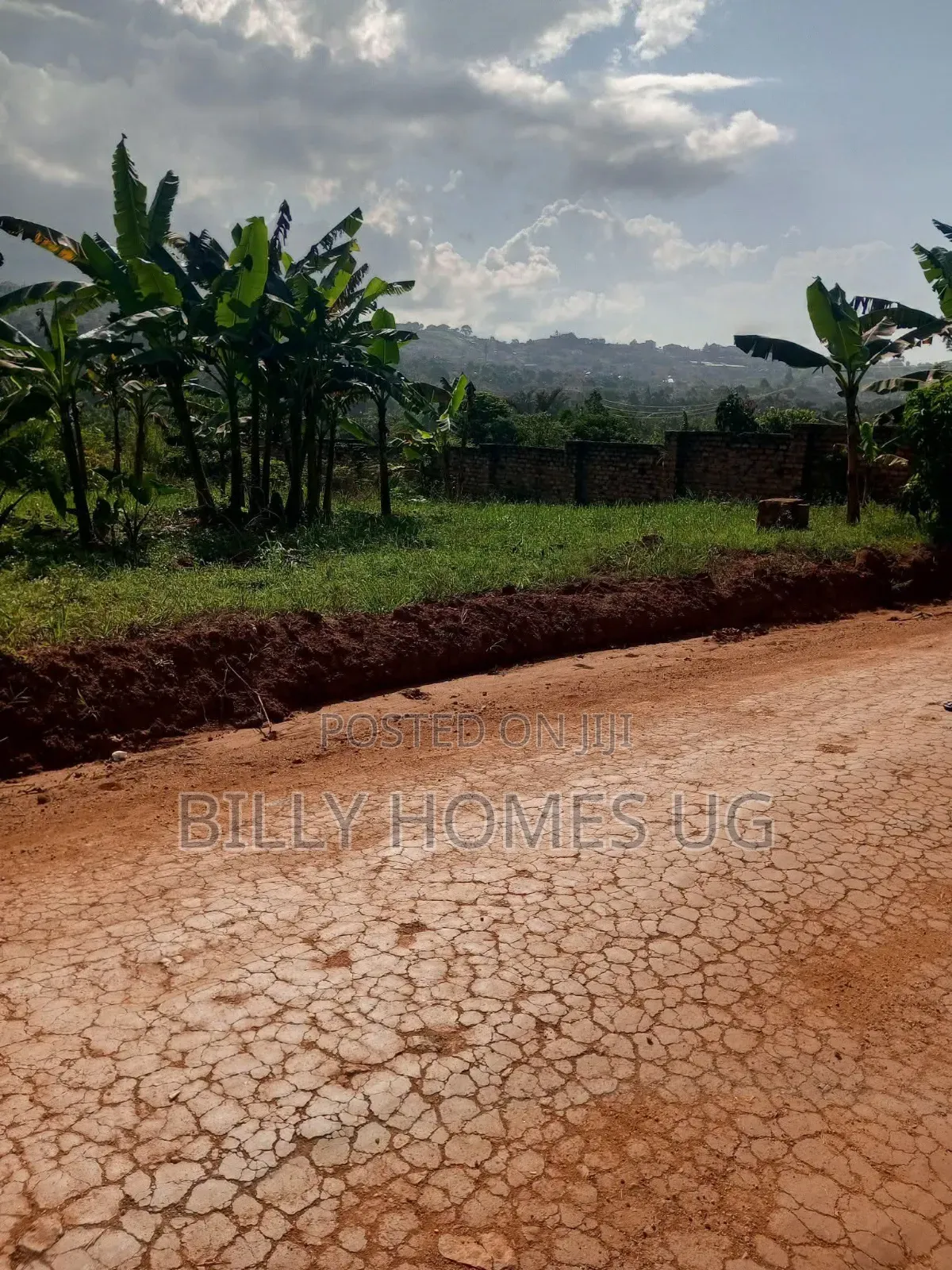 Prime Plot for Sale Located in Akright-Bwebajja in Ssisa