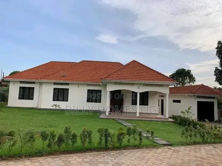 4bdrm Bungalow in Nakawa for sale in Nakawa