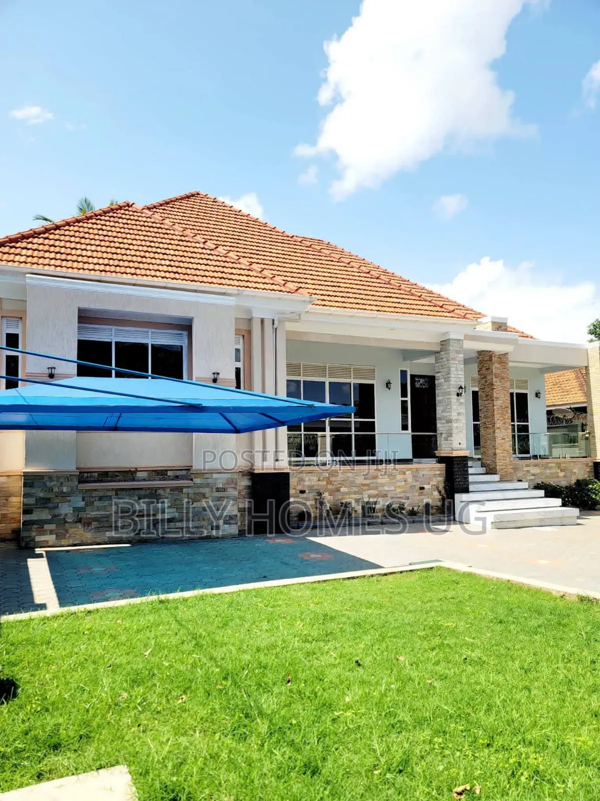 4bdrm Bungalow in Ssisa for sale in Ssisa