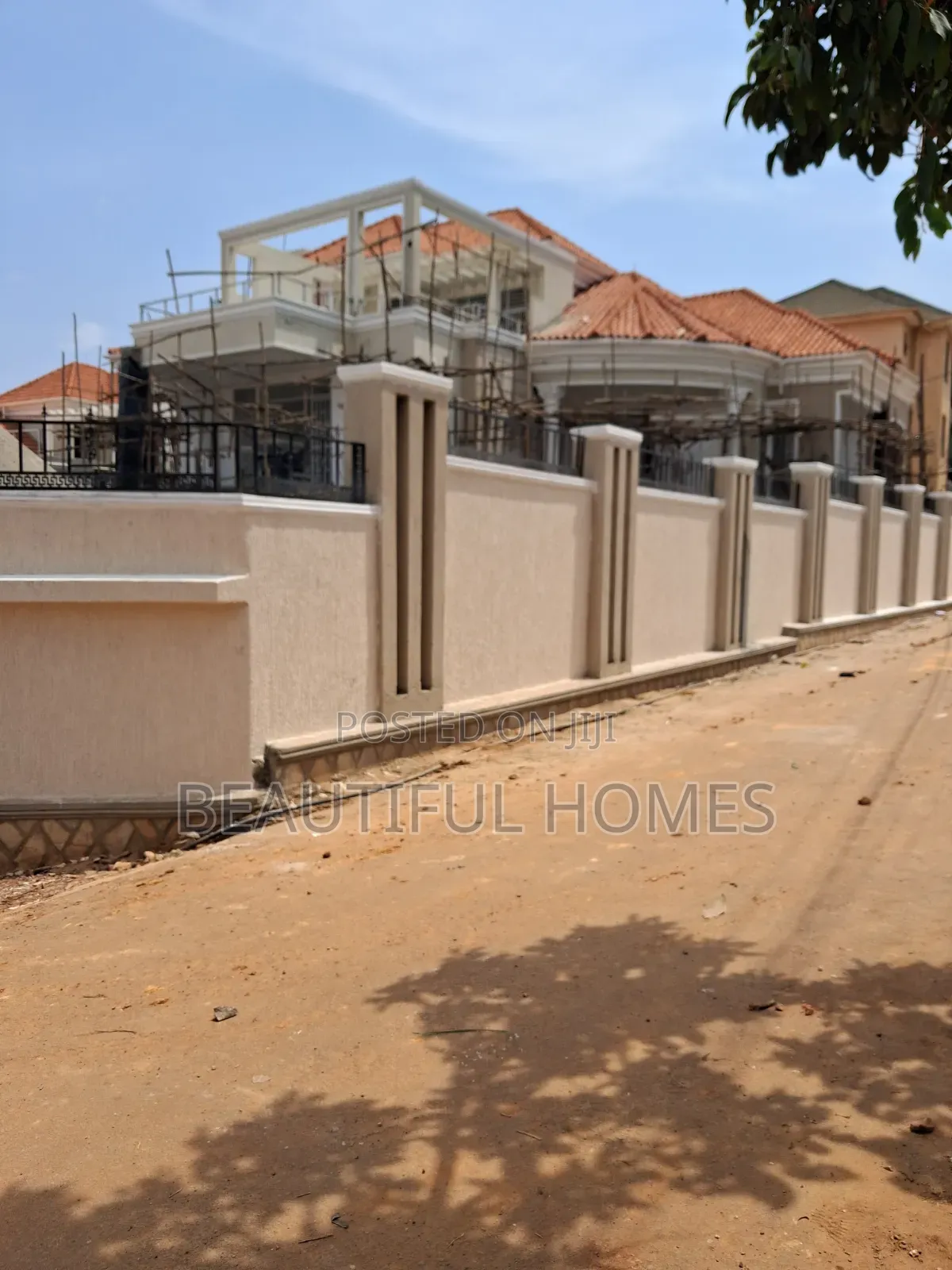 Furnished 7bdrm Duplex in Kira for sale in Kira