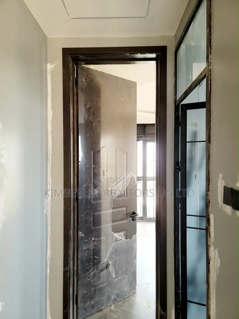 5bdrm House in Lubowa, Division A for sale in Division A
