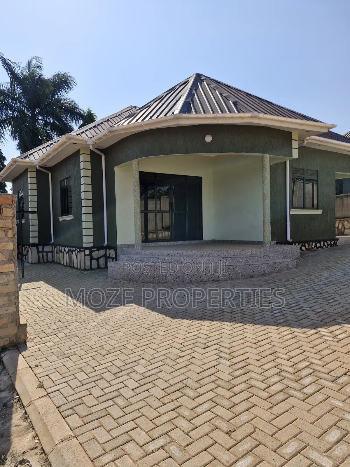 3bdrm Bungalow in Kira Mamerito Road., Central Division for rent in Central Division