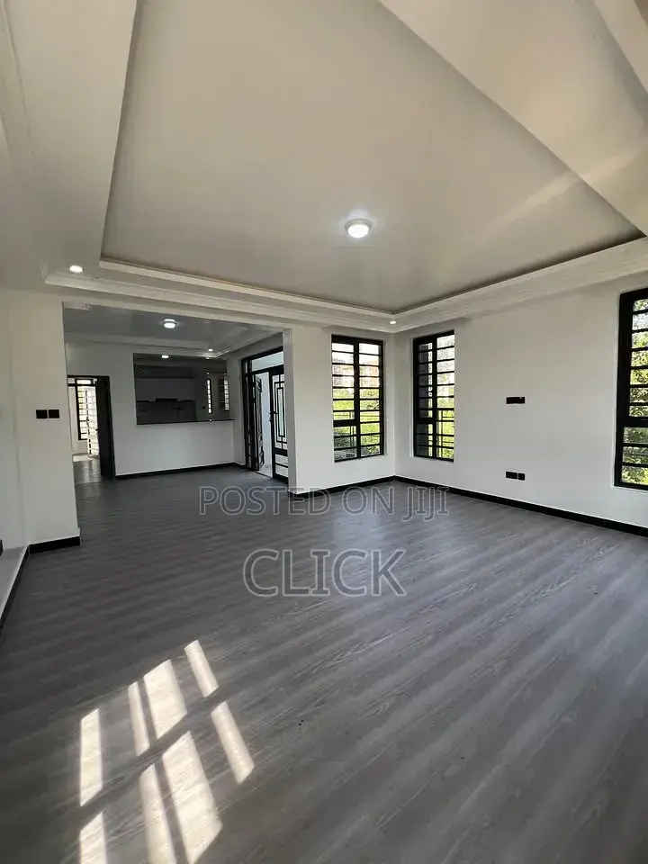 5bdrm Duplex in Bugolobi, Central Division for rent in Central Division