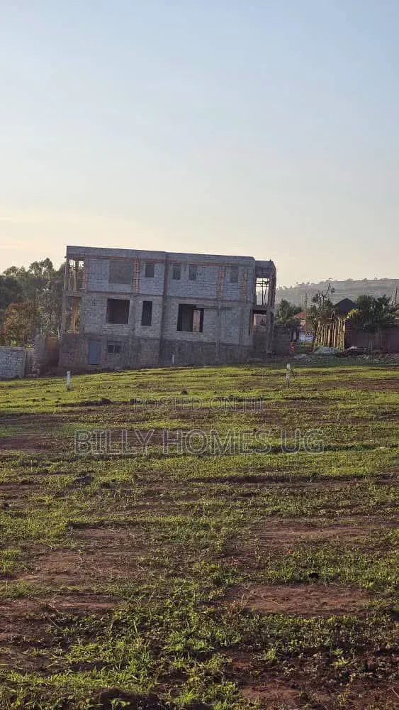 Plots for Sale Located in Kitende-Lumuli in Ssisa