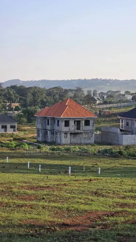 Plots for Sale Located in Kitende-Lumuli in Ssisa