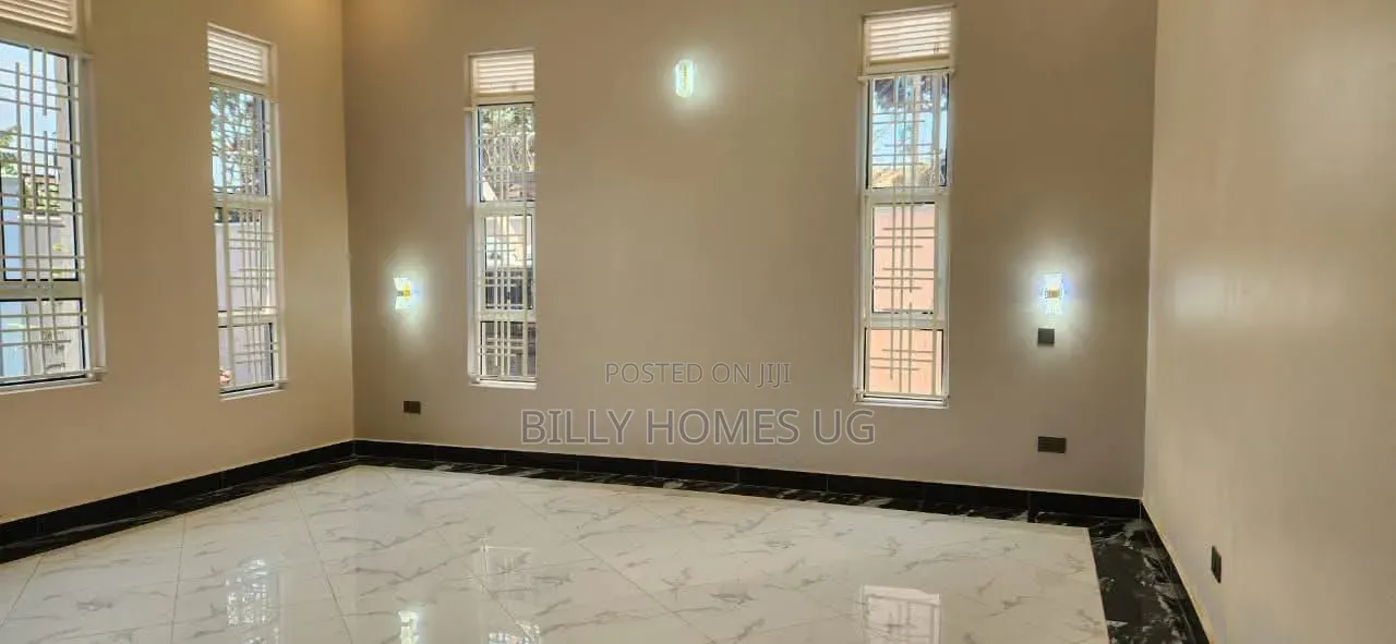 4bdrm Bungalow in Ssisa for sale in Ssisa