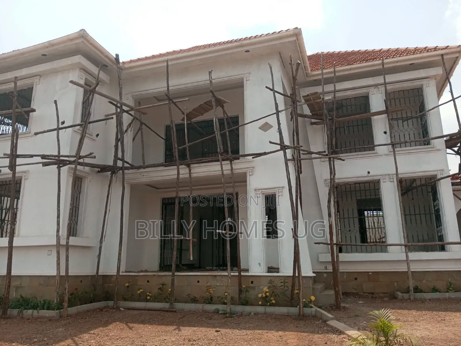 5bdrm Mansion in Ssabagabo-Makindye for sale in Ssabagabo-Makindye