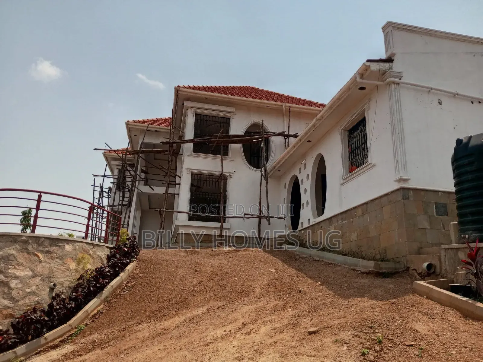 5bdrm Mansion in Ssabagabo-Makindye for sale in Ssabagabo-Makindye