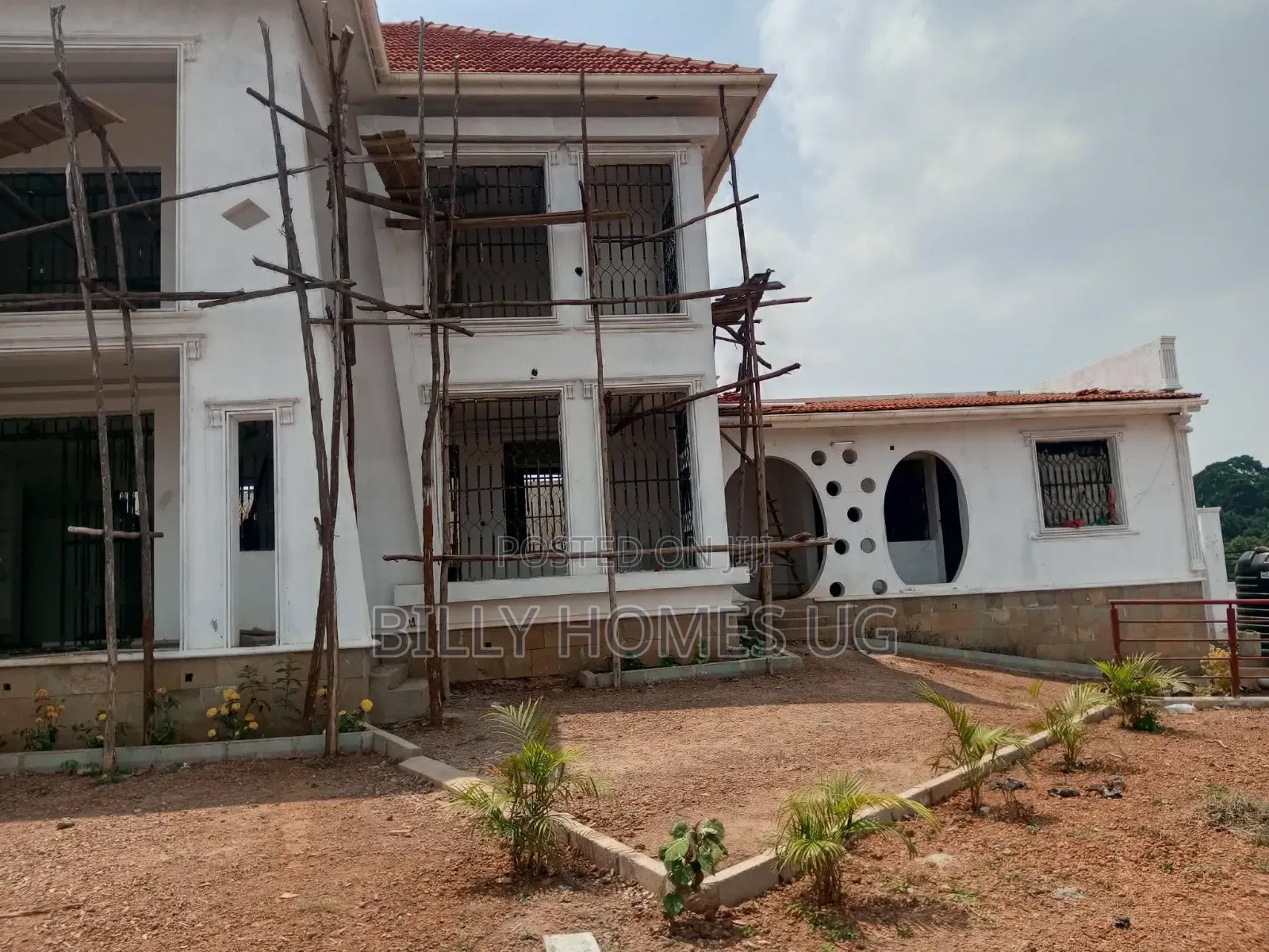 5bdrm Mansion in Ssabagabo-Makindye for sale in Ssabagabo-Makindye