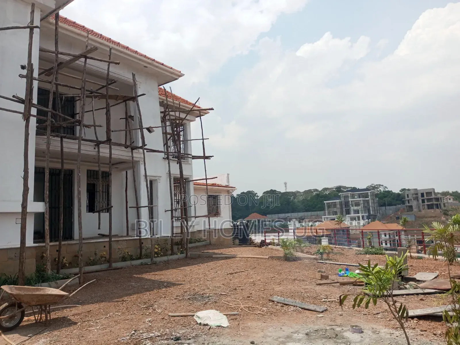 5bdrm Mansion in Ssabagabo-Makindye for sale in Ssabagabo-Makindye
