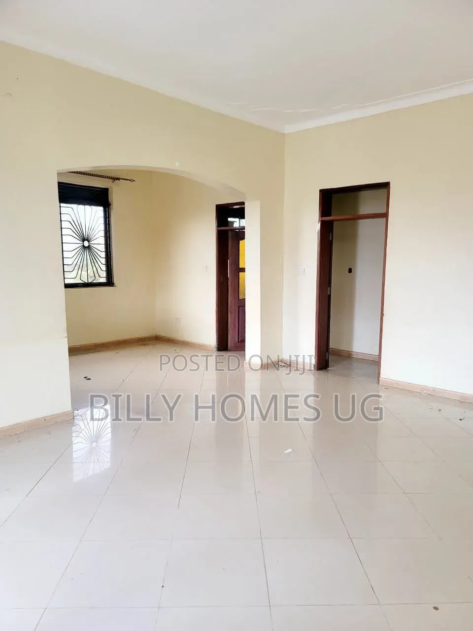 4bdrm Bungalow in Ssisa for sale in Ssisa