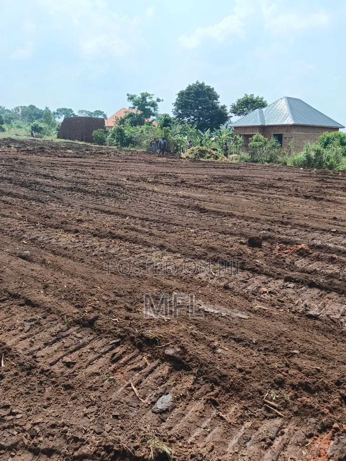 Gobero Luwano Plots With Land Title in Wakiso / Wakiso