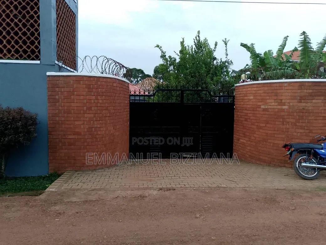 Furnished 2bdrm Apartment in Kirinya, Central Division for sale in Central Division