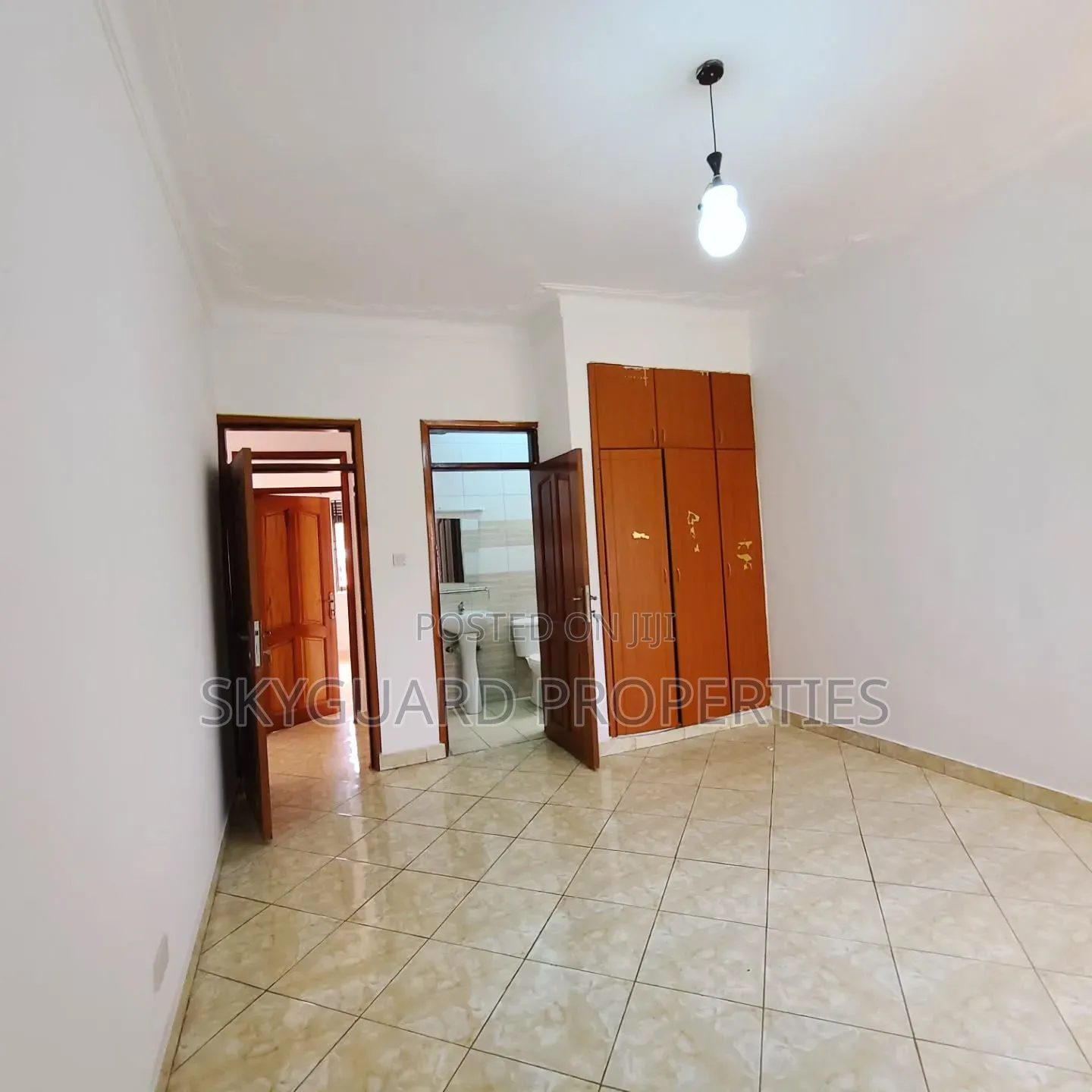 6bdrm House in Konge Lukuli, Central Division for rent in Central Division