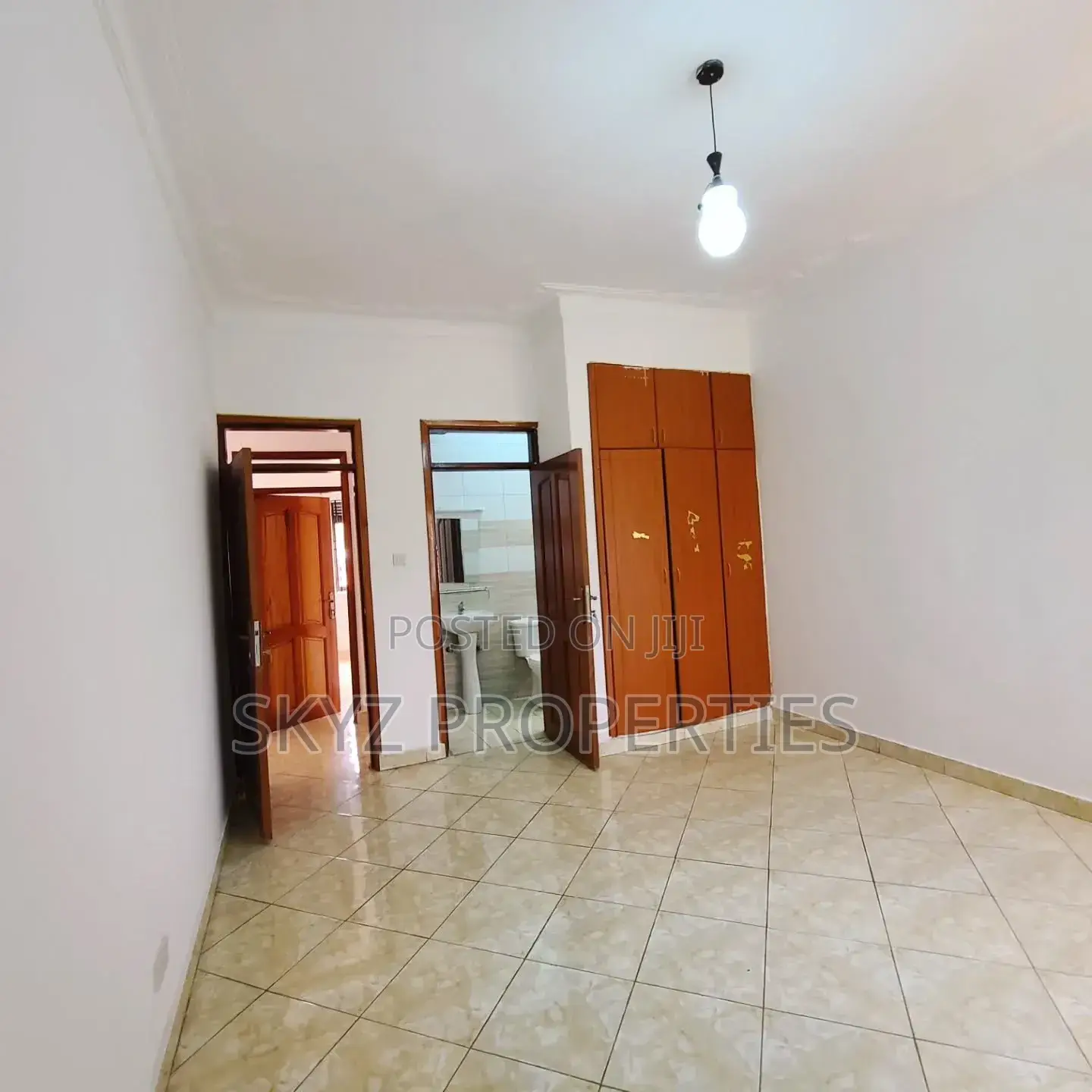6bdrm House in Konge Lukuli, Central Division for rent in Central Division