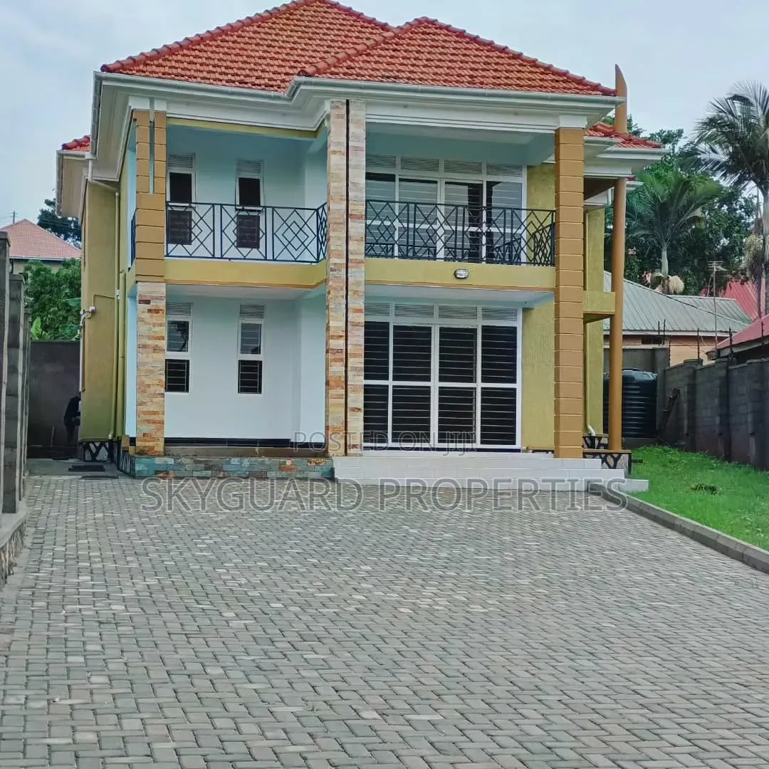 5bdrm House in Kasanga, Central Division for rent in Central Division