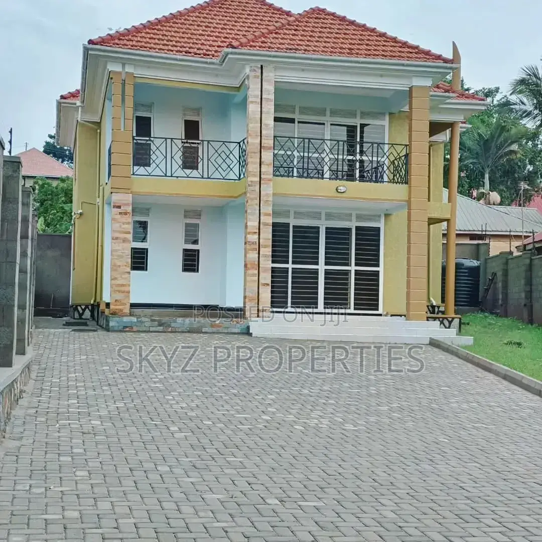 5bdrm House in Kasanga, Central Division for rent in Central Division